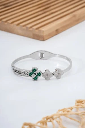 Yeşil Yoncalı Kelepçe