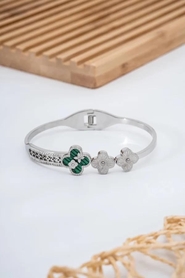 Yeşil Yoncalı Kelepçe