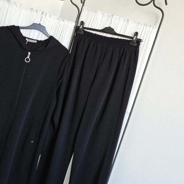 Armine Giy-Çık Takım