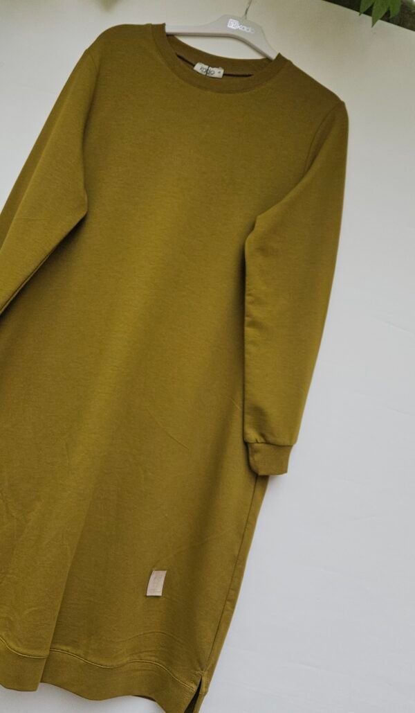 Kolu Ribanalı Düz Tunik